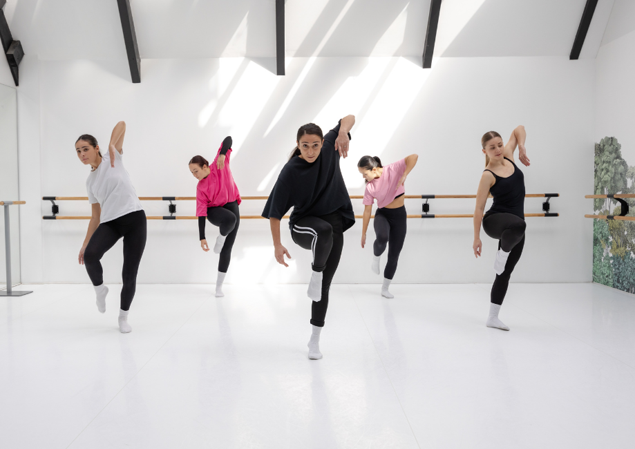 dancing school, people dancing